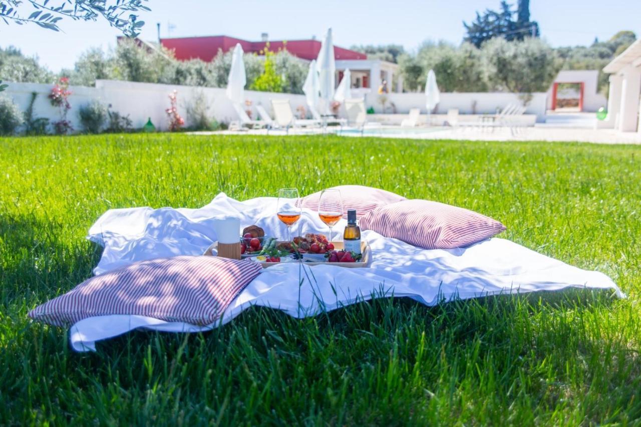 Tenuta Amostuni-Country House Luaran gambar