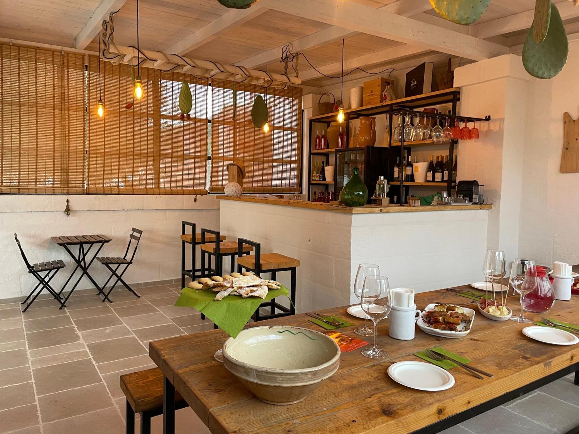 Tenuta Amostuni-Country House Luaran gambar