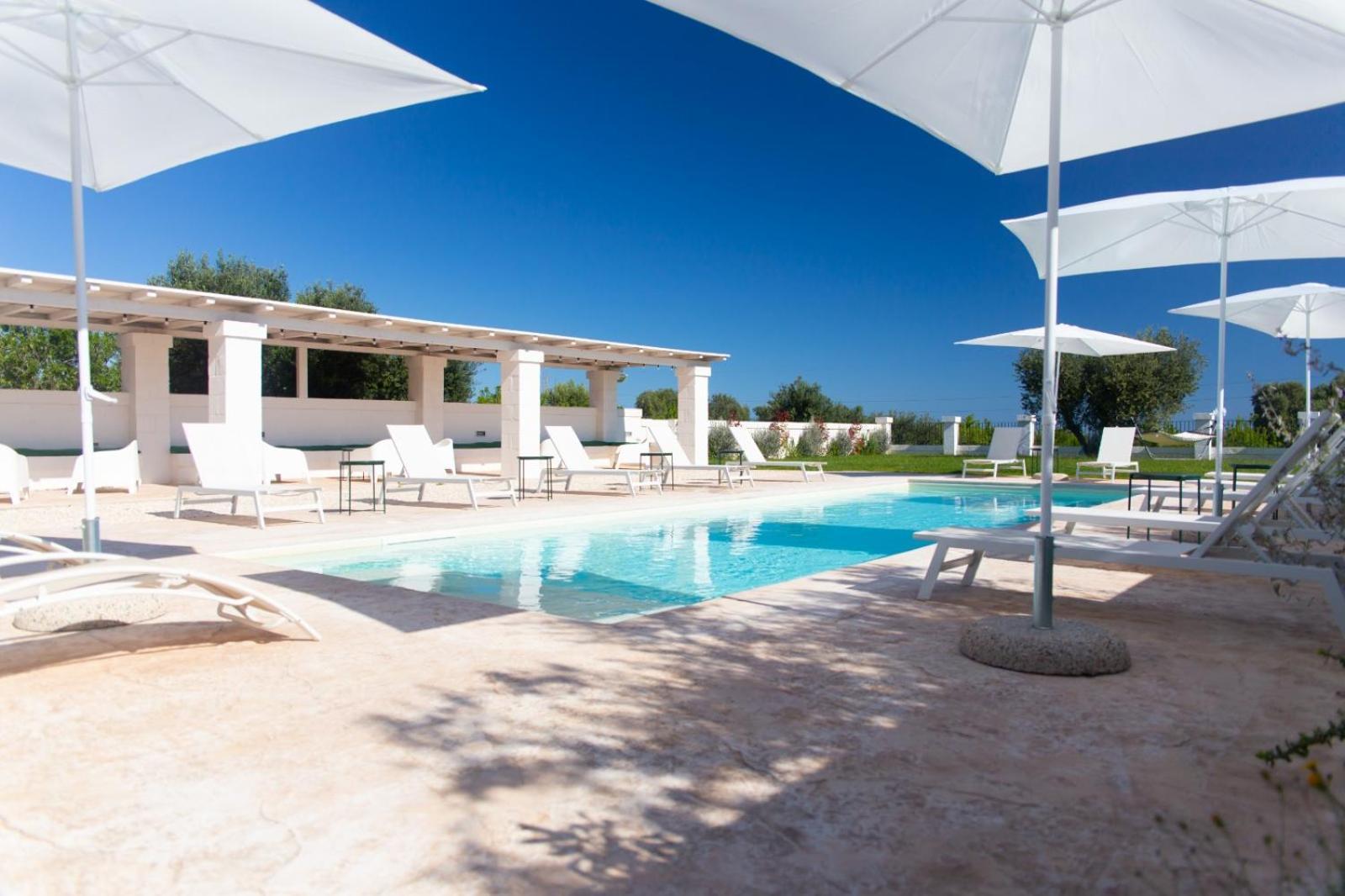 Tenuta Amostuni-Country House Luaran gambar