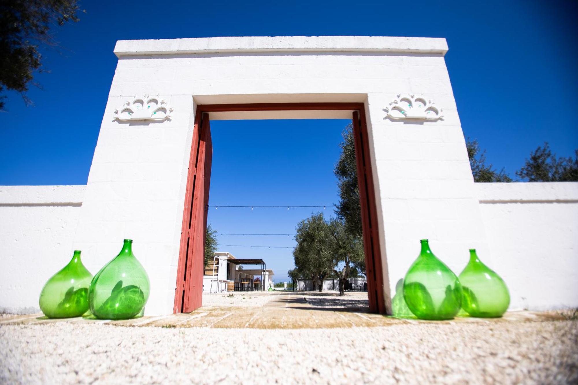 Tenuta Amostuni-Country House Luaran gambar