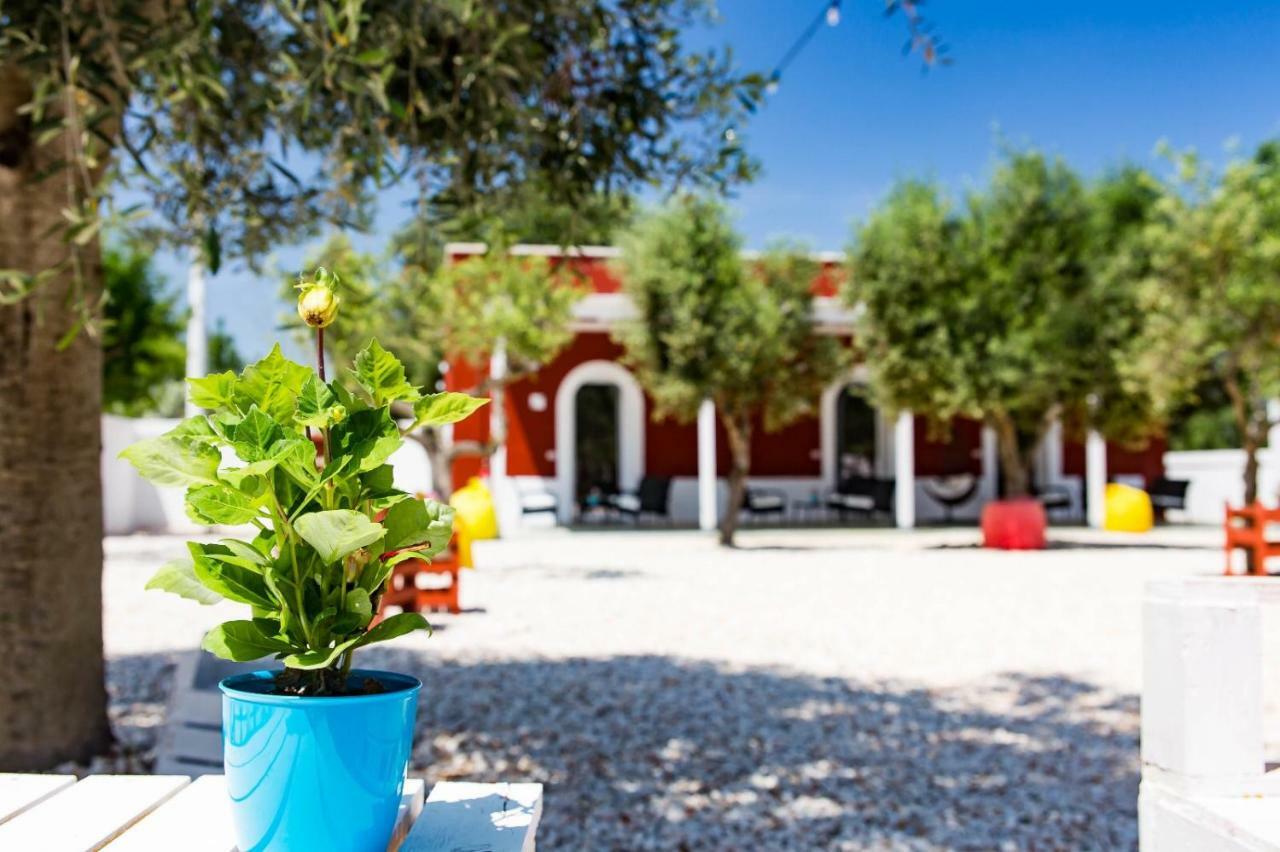 Tenuta Amostuni-Country House Luaran gambar